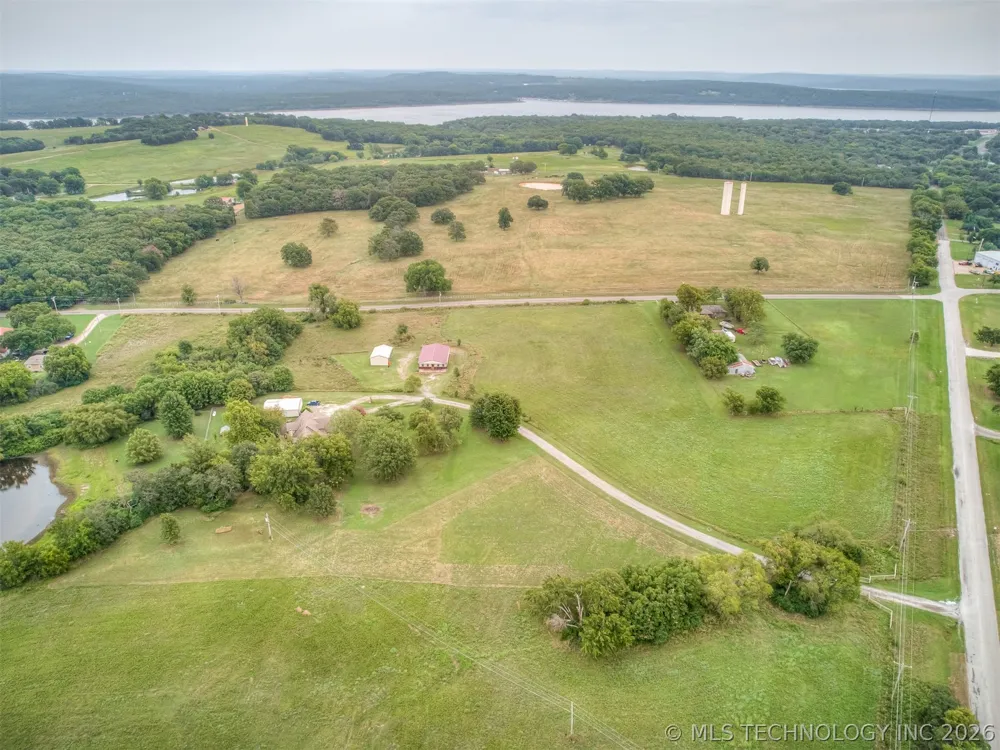 32855 Long Bay Road Wagoner, OK 74467