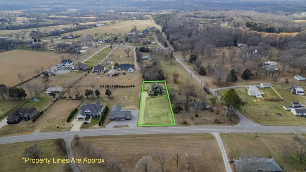 4282 Coles Ferry Pike Lebanon, TN 37087