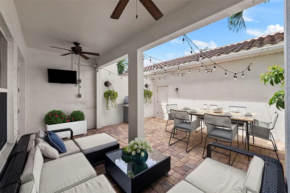 207 S MOODY AVENUE #A Tampa, FL 33609