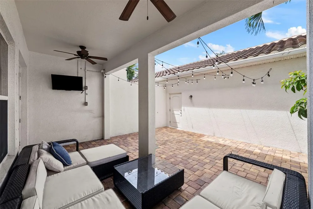 207 S MOODY AVENUE #A Tampa, FL 33609