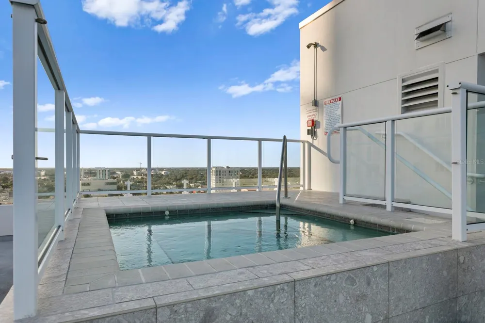 176 4TH AVENUE NE #1002 St Petersburg, FL 33701
