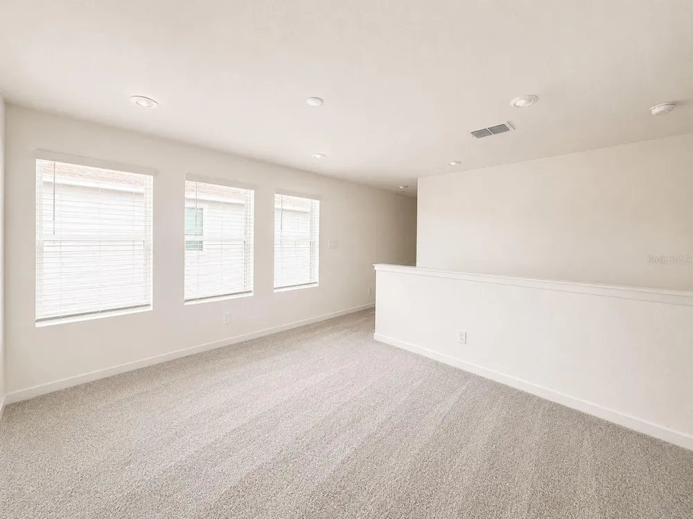 3027 GRANITE RIDGE AVENUE Minneola, FL 34715