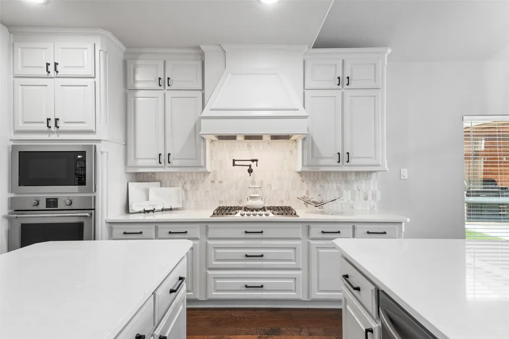 701 Featherstone Lane Prosper, TX 75078