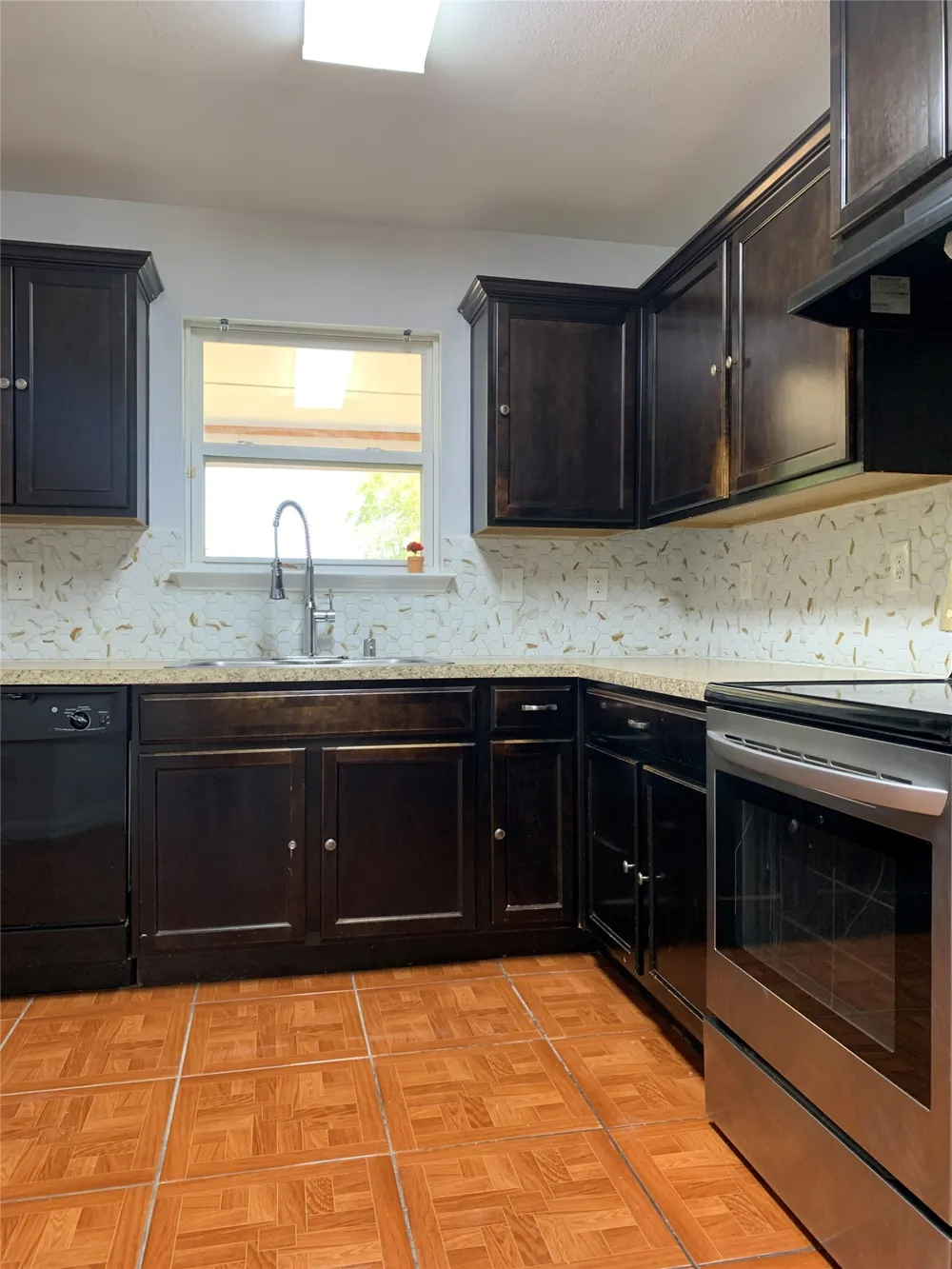 3541 Toronto Street Dallas, TX 75212