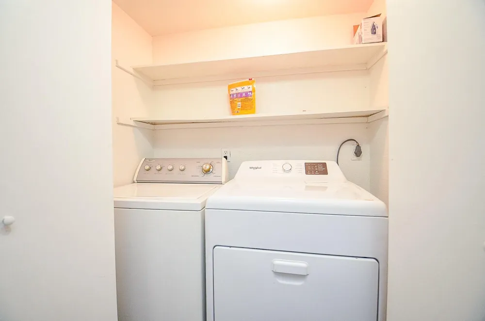 17401 Red Oak Drive #64 Houston, TX 77090