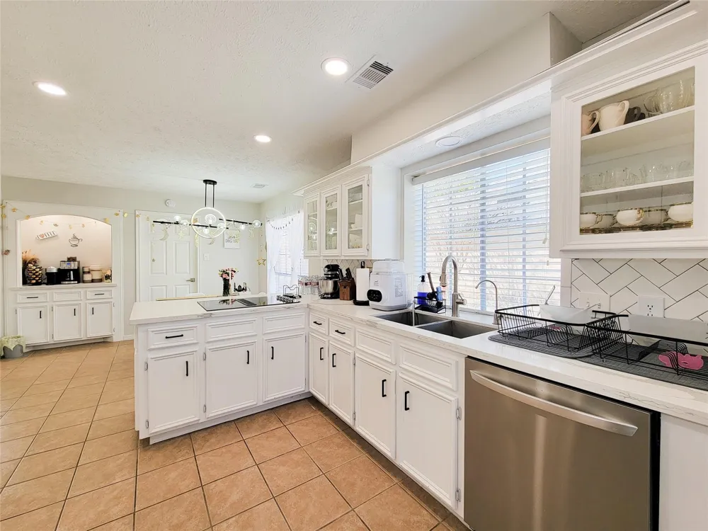 14943 Tramore Drive Houston, TX 77083