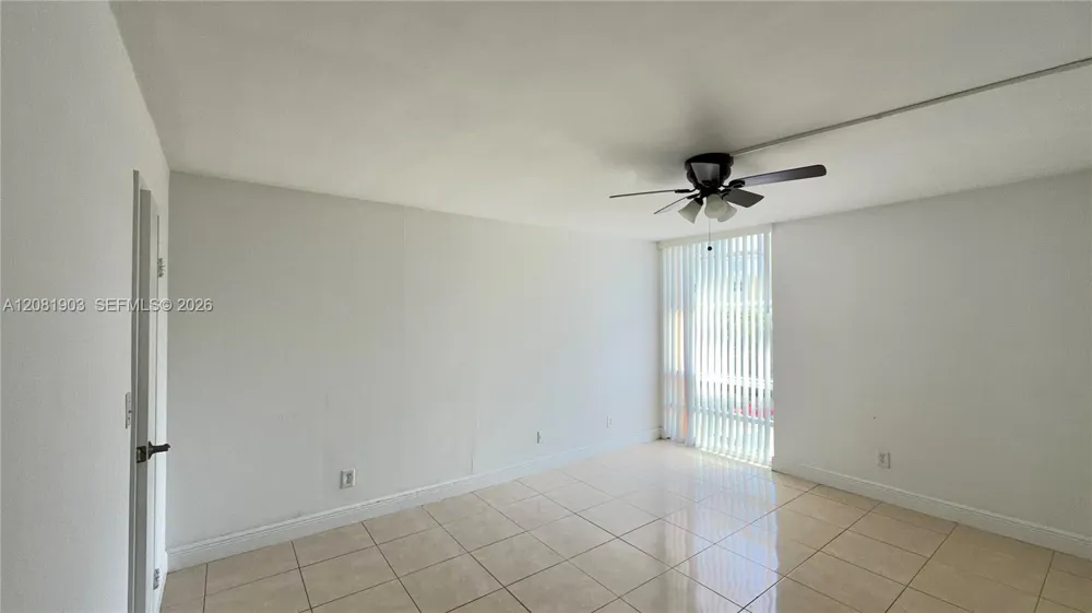 210 172nd St #428 Sunny Isles Beach, FL 33160