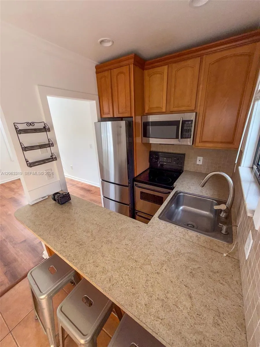 1222 Salzedo St #4 Coral Gables, FL 33134