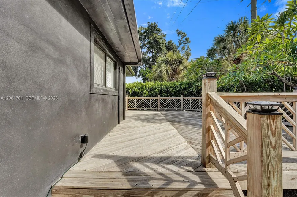 436 SW 4th Ave Fort Lauderdale, FL 33315