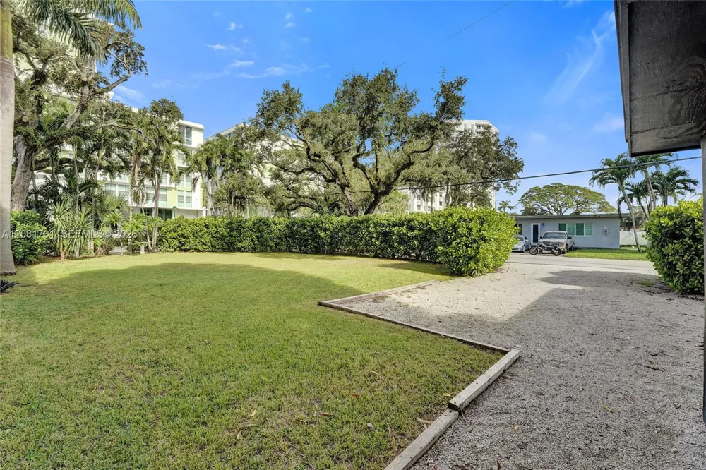 436 SW 4th Ave Fort Lauderdale, FL 33315