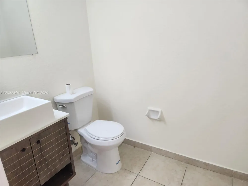 1525 SE 31st Ct #1525 Homestead, FL 33035