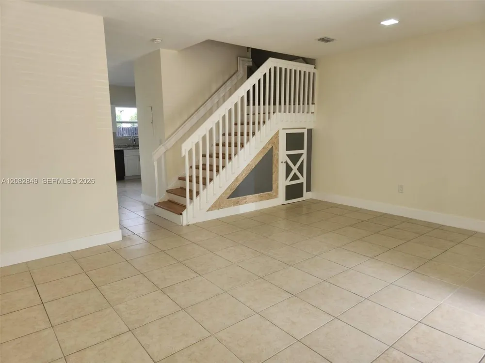 1525 SE 31st Ct #1525 Homestead, FL 33035