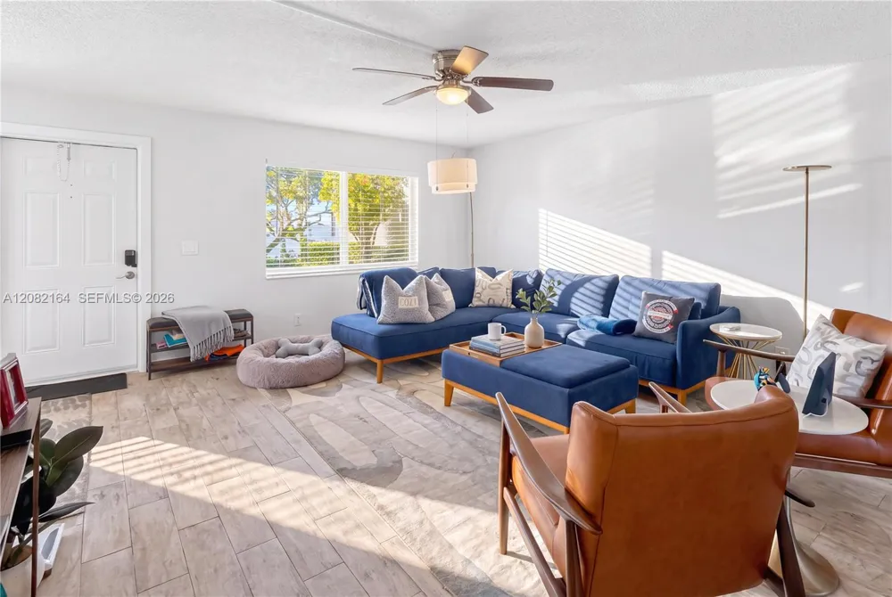 598 Flanders M #598 Delray Beach, FL 33484