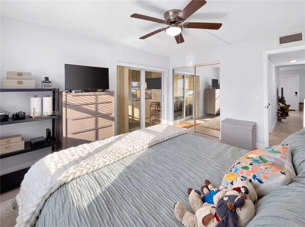 598 Flanders M #598 Delray Beach, FL 33484