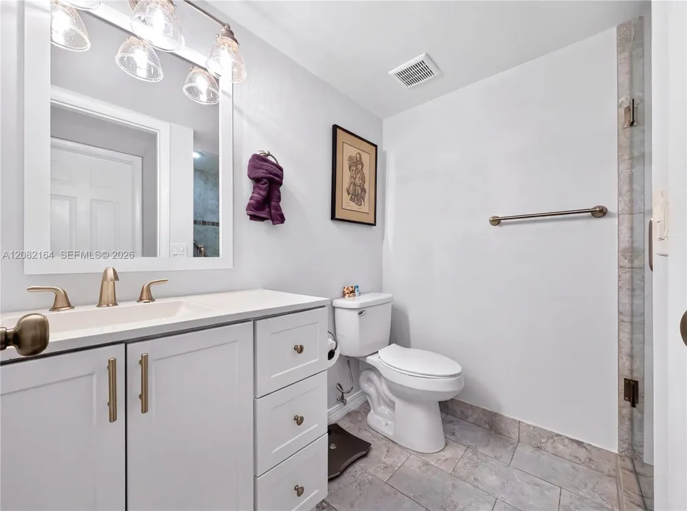 598 Flanders M #598 Delray Beach, FL 33484