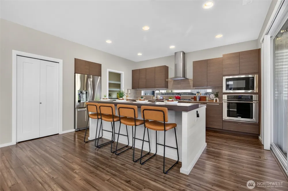 16913 37th Drive SE Bothell, WA 98012