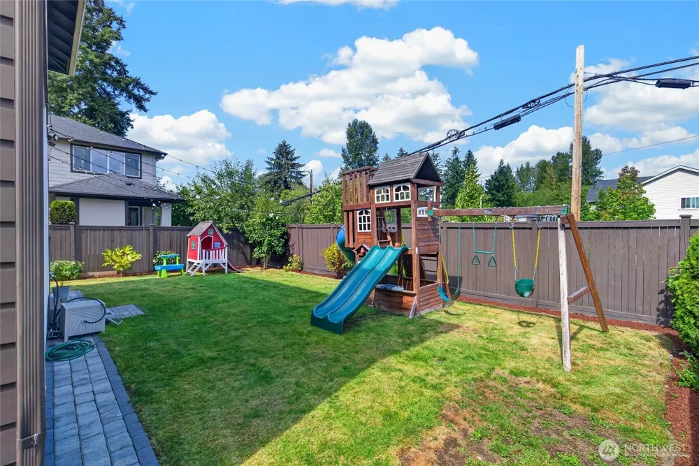 16913 37th Drive SE Bothell, WA 98012