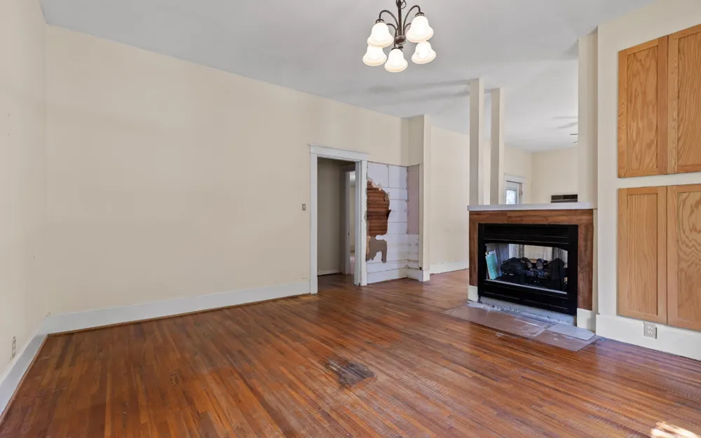 706 Holly Avenue South Pittsburg, TN 37380
