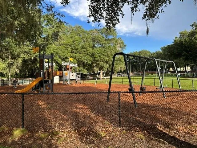 1988 ANCIENT OAK DRIVE Ocoee, FL 34761