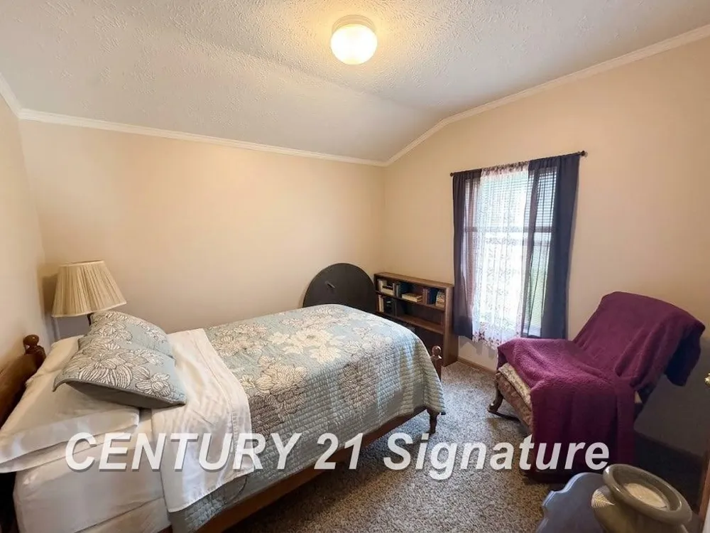 277 Armstrong Avenue Flushing Charter Township, MI 48433