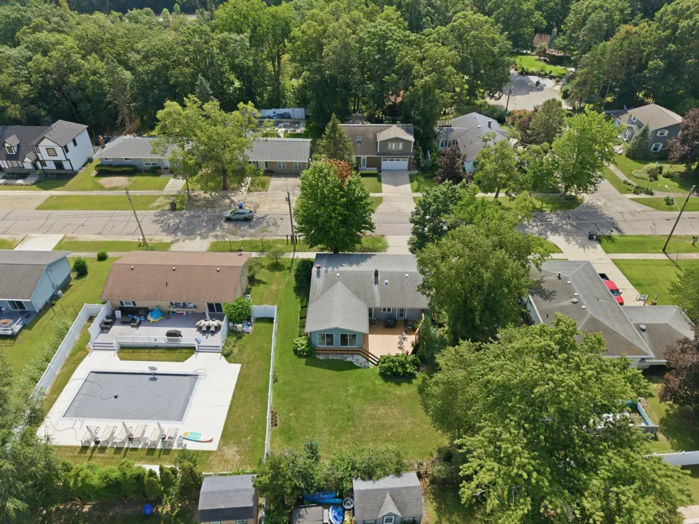 1326 W Water Street New Buffalo City, MI 49117