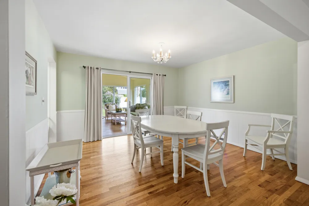 1326 W Water Street New Buffalo City, MI 49117
