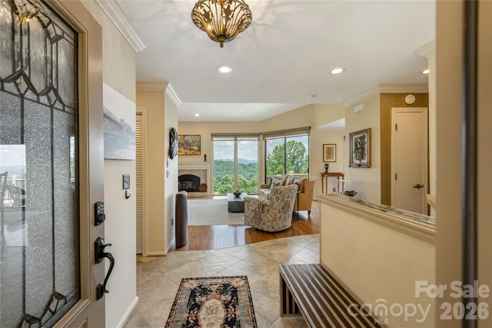 159 Country Ridge Road Hendersonville, NC 28739