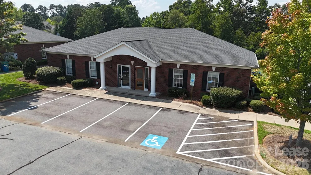 2950 Senna Drive Matthews, NC 28105