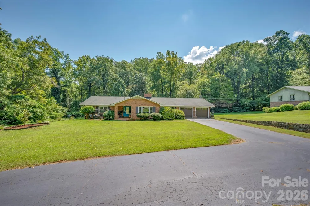 15 Meadowlark Drive Tryon, NC 28782