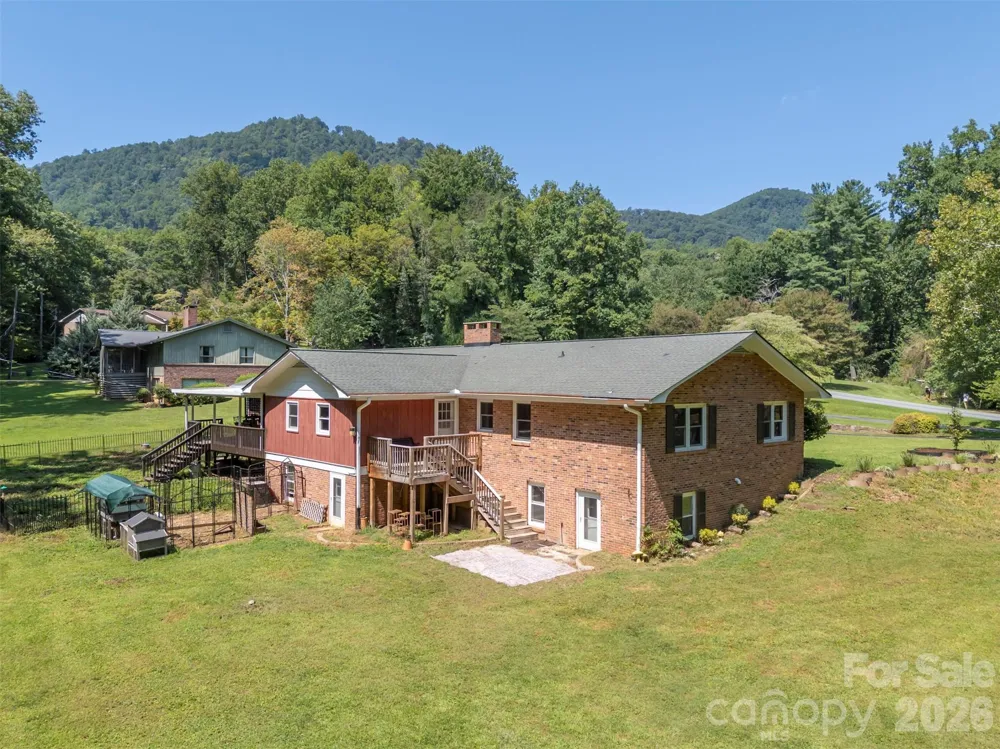 15 Meadowlark Drive Tryon, NC 28782