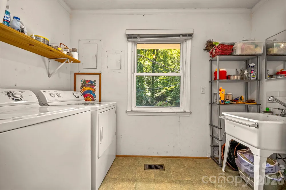 15 Meadowlark Drive Tryon, NC 28782