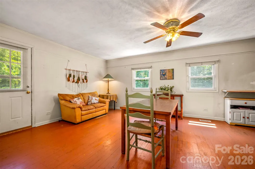 15 Meadowlark Drive Tryon, NC 28782