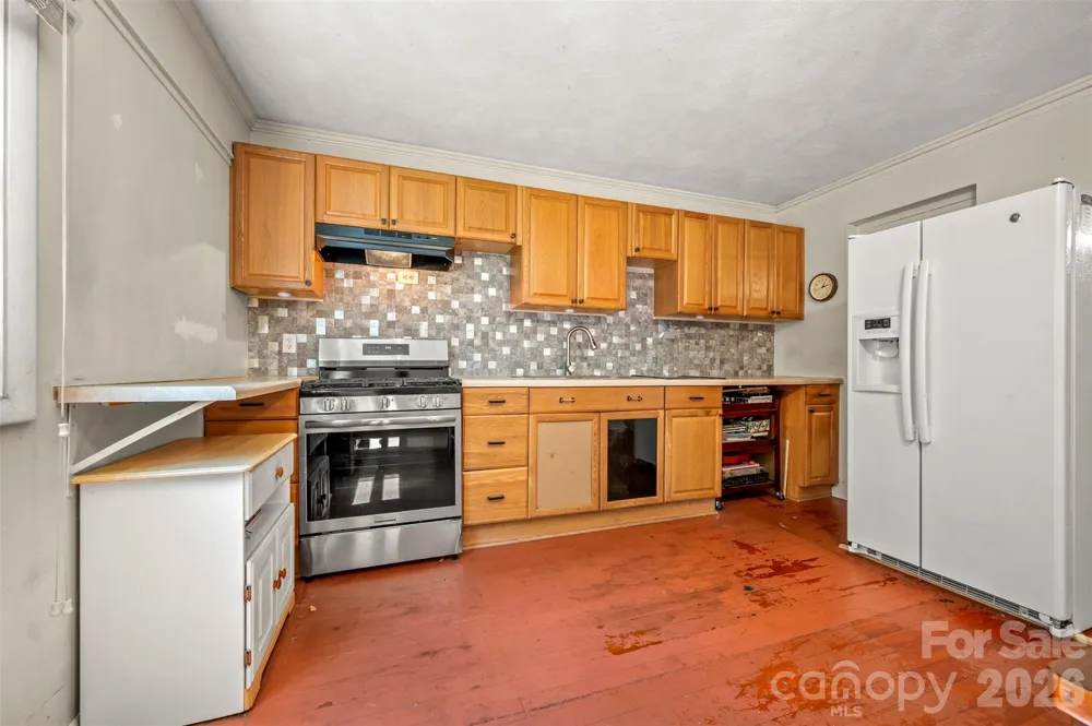 15 Meadowlark Drive Tryon, NC 28782