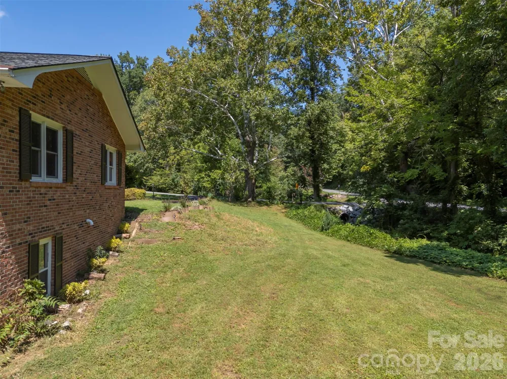 15 Meadowlark Drive Tryon, NC 28782