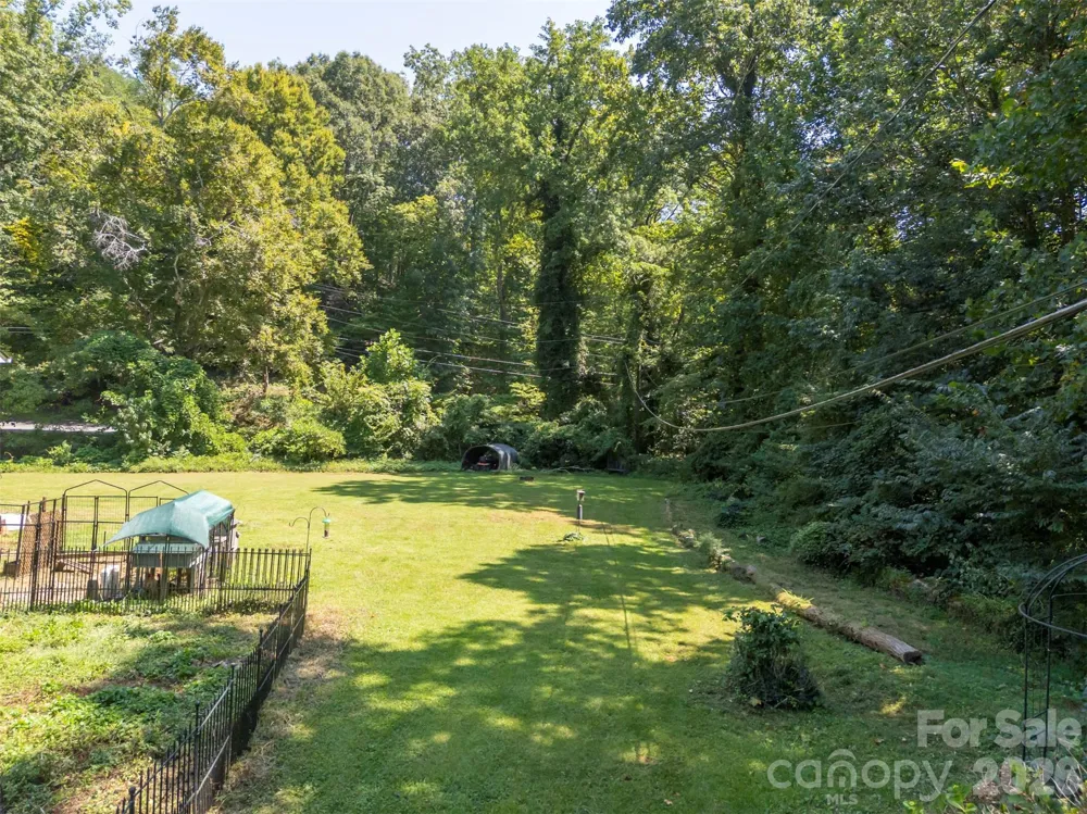 15 Meadowlark Drive Tryon, NC 28782