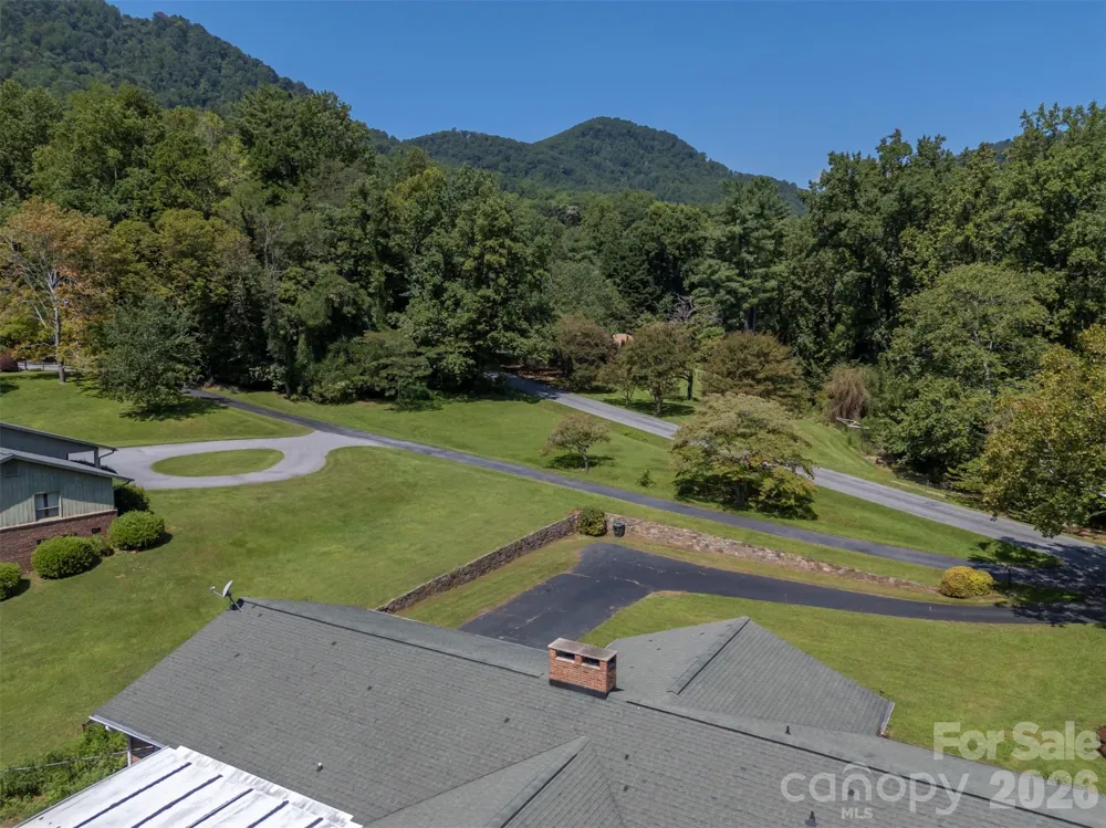15 Meadowlark Drive Tryon, NC 28782