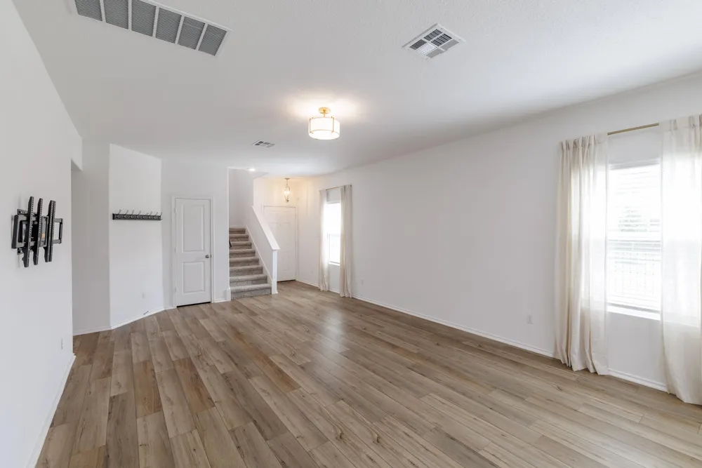 8015 Purple Aster Pass Lago Vista, TX 78645
