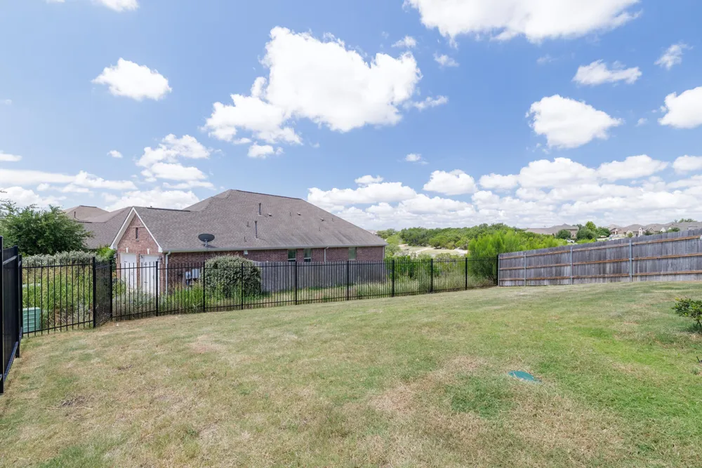 8015 Purple Aster Pass Lago Vista, TX 78645