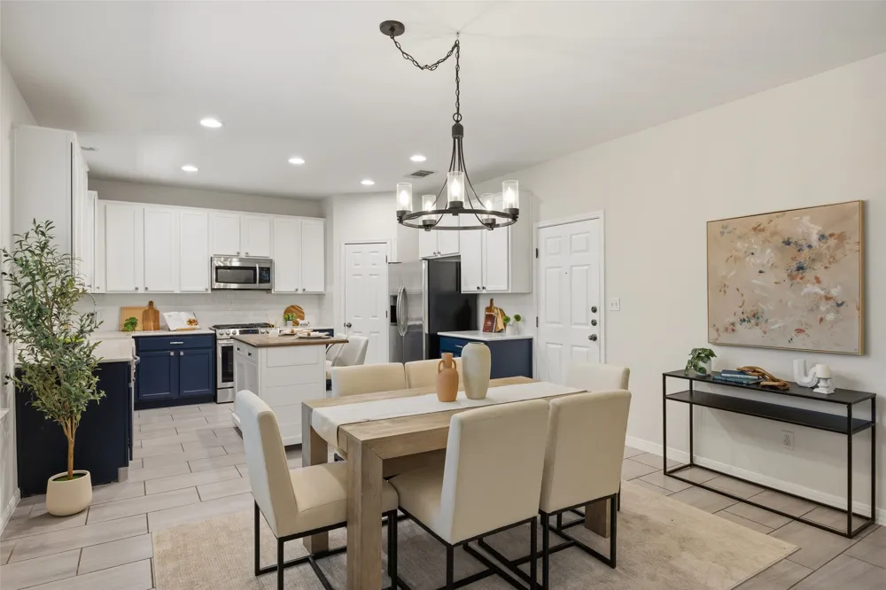 1926 Creek Crest Way Round Rock, TX 78664