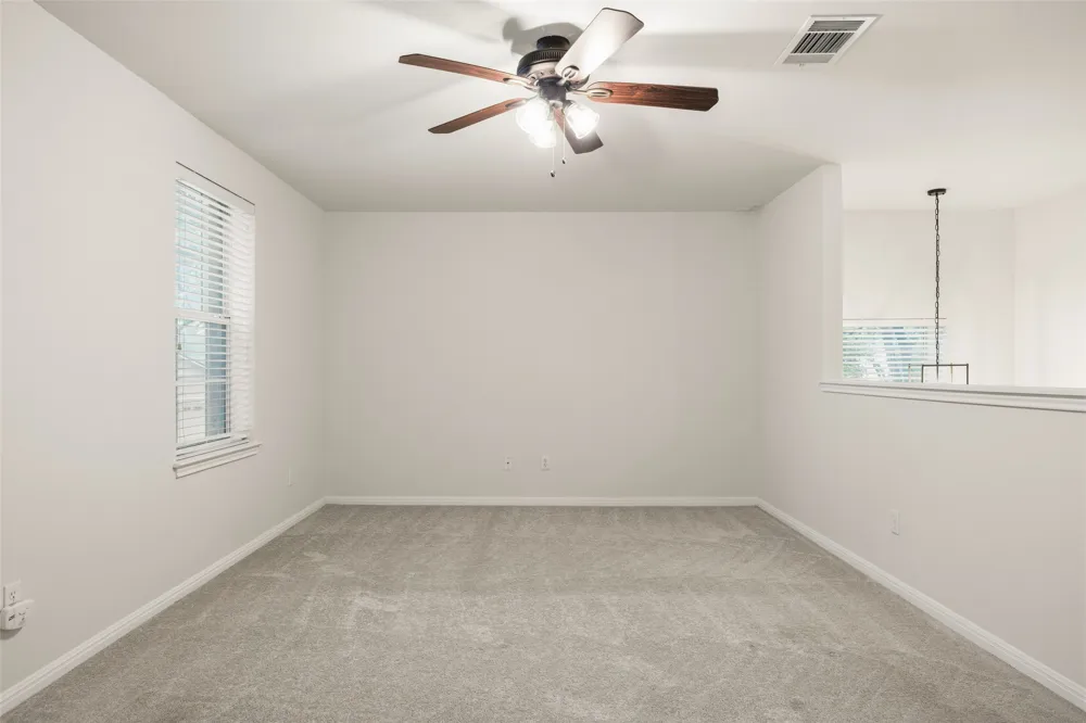 1926 Creek Crest Way Round Rock, TX 78664