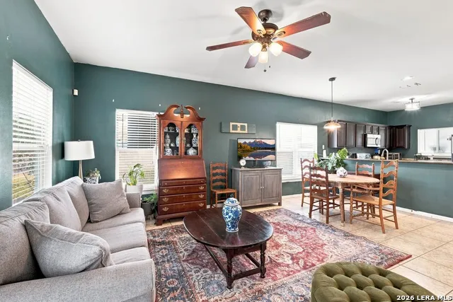 6738 UTOPIA HTS San Antonio, TX 78223
