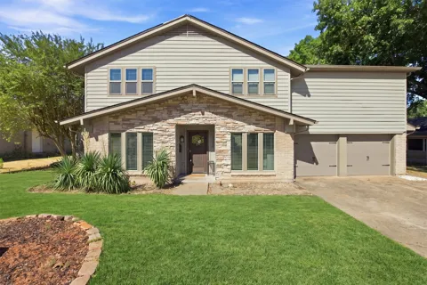 12235 Treeview Lane