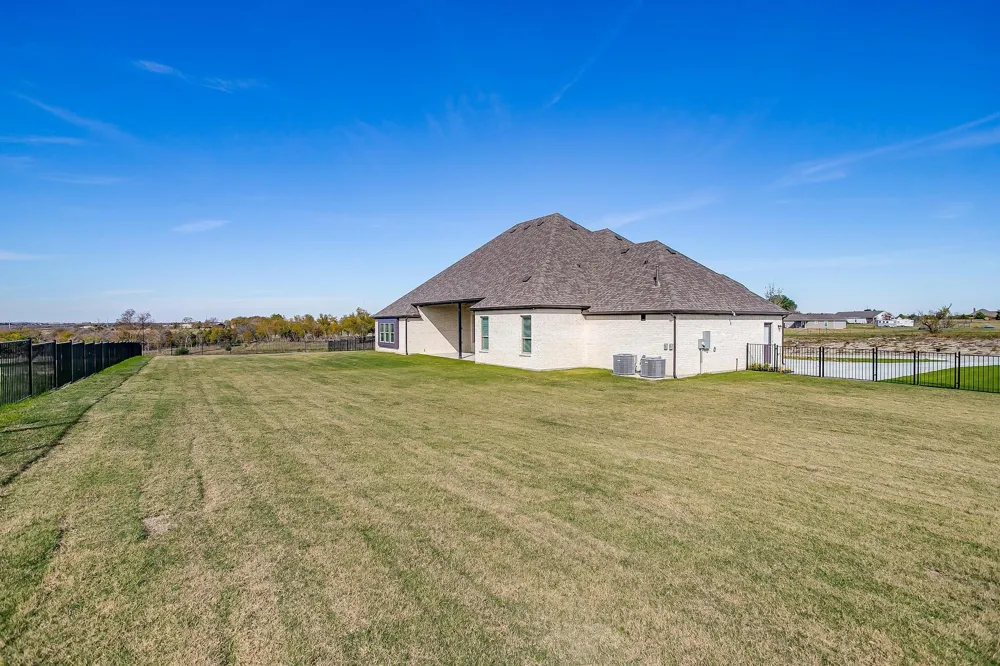 118 Endowment Lane McLendon Chisholm, TX 75032