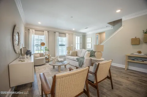 12109 Creole Way