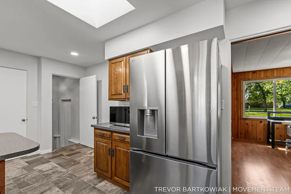 4166 Highgate Road Norton Shores, MI 49441