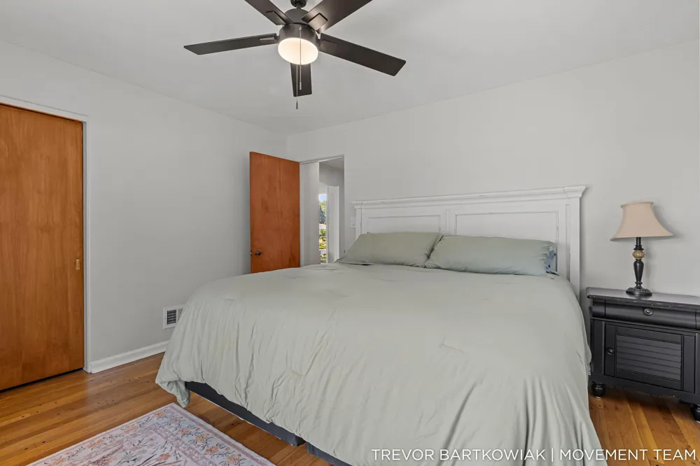 4166 Highgate Road Norton Shores, MI 49441