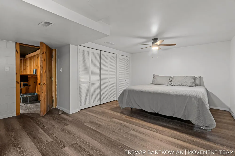 4166 Highgate Road Norton Shores, MI 49441