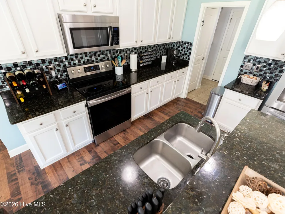 206 Old Folkstone Road Holly Ridge, NC 28445