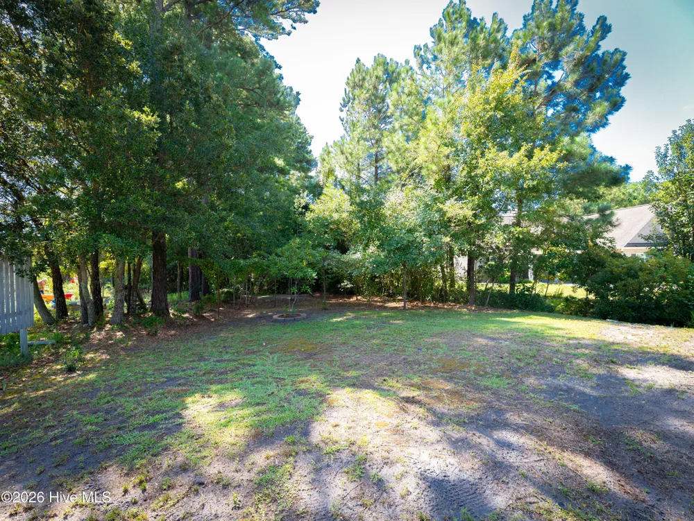 206 Old Folkstone Road Holly Ridge, NC 28445