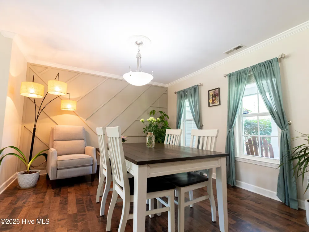 206 Old Folkstone Road Holly Ridge, NC 28445